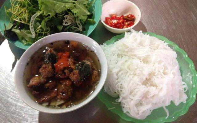 Ăn vặt Bún Chả Vân Thường - Chợ Hà Đông