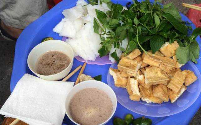 Ăn vặt Bún Đậu Mắm Tôm - Ngõ Chợ Khâm Thiên