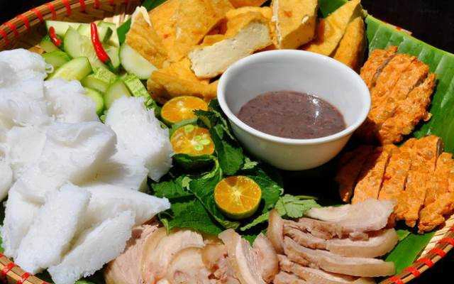 Ăn vặt Bún Đậu Mắm Tôm - Ngõ Trạm