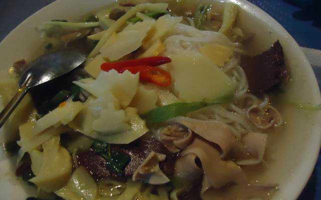 Ăn vặt Bún Miến Ngan Lý Còi - Nguyễn Quý Đức