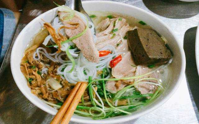 Ăn vặt Bún Miến Ngan & Phở Gà Ta - Trung Kính