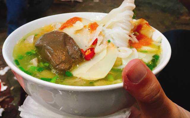 Ăn vặt Bún Ngan Gánh - Bạch Mai