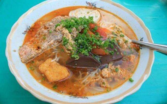 Ăn vặt Bún Riêu & Bánh Cuốn