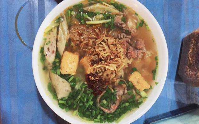 Ăn vặt Bún Riêu - Cầu Gỗ