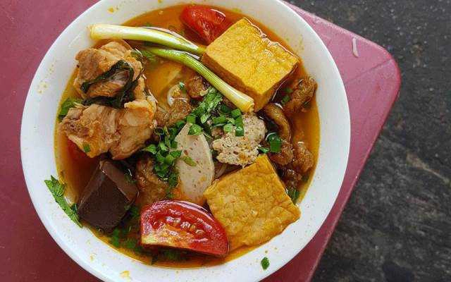 Ăn vặt Bún Riêu & Gỏi Cuốn - Đường Số 8