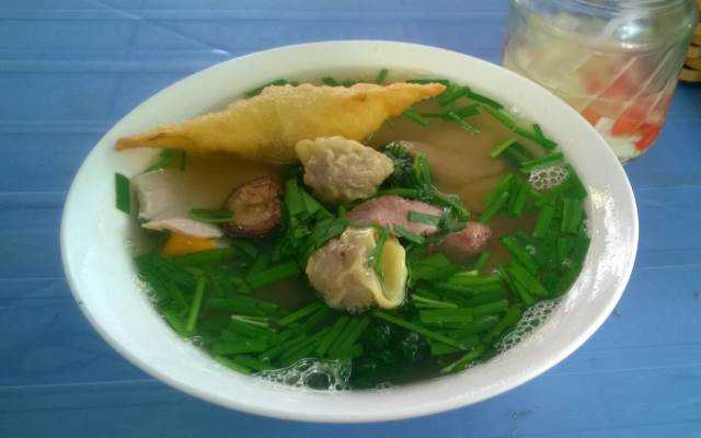 Ăn vặt Bún Riêu & Mì Vằn Thắn - Thành Công