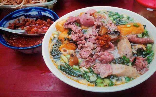 Ăn vặt Bún Riêu Ốc - Huỳnh Thúc Kháng
