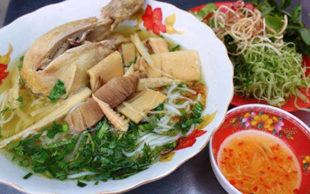 Ăn vặt Bún Vịt Bà Bớt