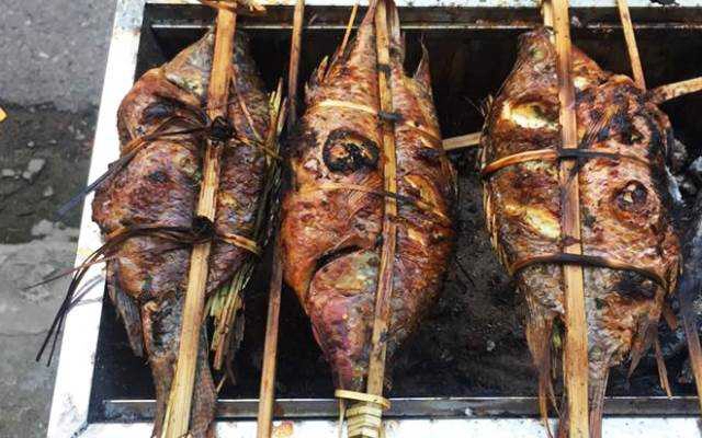 Ăn vặt Cá Nướng Tây Bắc - Vĩnh Hưng