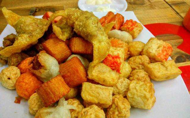 Ăn vặt Cá Viên Chiên - Nguyễn Thái Bình