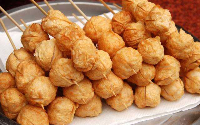 Ăn vặt Cá Viên Chiên - Sương Nguyệt Ánh
