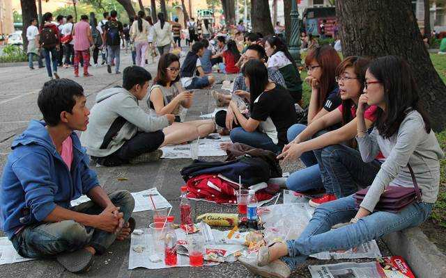 Ăn vặt Cafe Bệt - Công Viên 30 Tháng 4