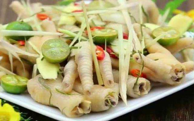 Ăn vặt Chân Gà Sả Ớt & Bún Đậu Mắm Tôm - Cự Lộc