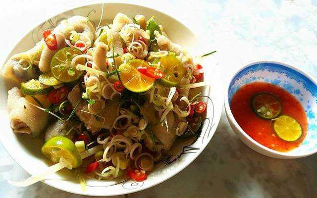 Ăn vặt Chân Gà Sả Tắc - Lâm Đình Trúc