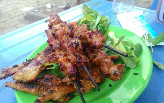 Ăn vặt Chân & Mề Gà Nướng Thu - Đường Số 2B