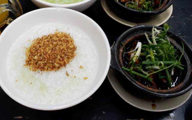 Ăn vặt Cháo Ếch Chị Em - Nguyễn Khoái