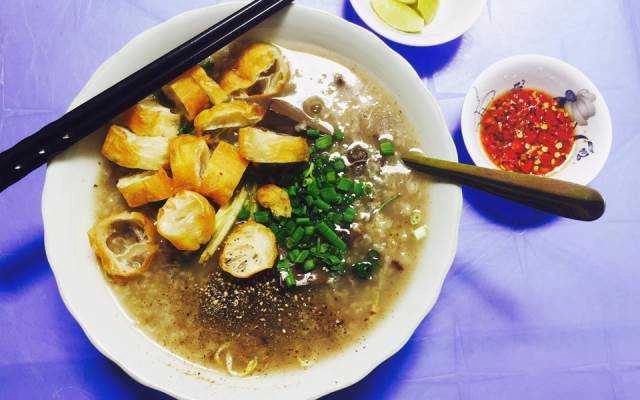 Ăn vặt Cháo Lòng 10k