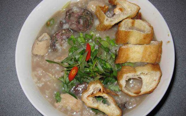 Ăn vặt Cháo Lòng, Bánh Tráng Trộn - Lê Nguyên Đạt