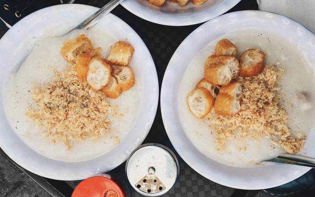 Ăn vặt Cháo Sườn Sụn - Quán Thánh