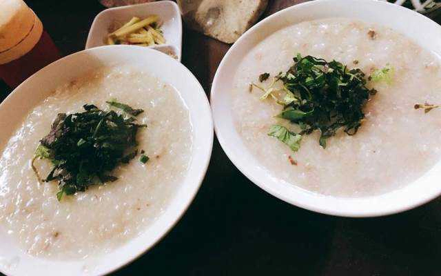 Ăn vặt Cháo Thịt - Nguyễn Chí Thanh