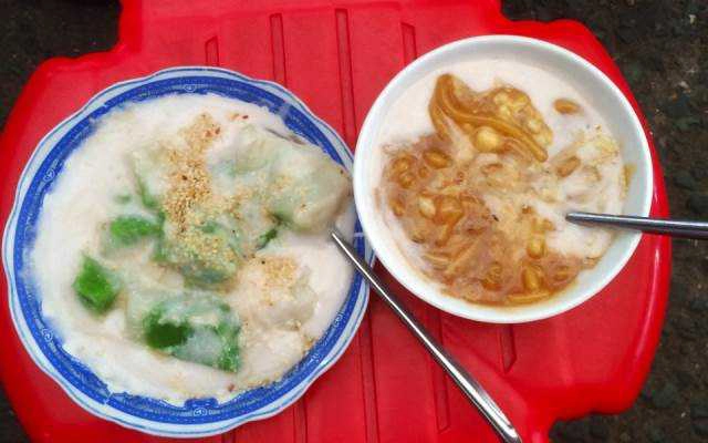 Ăn vặt Chè Bà Mười