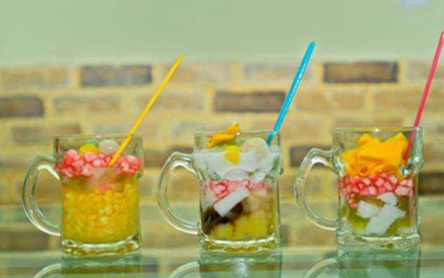 Ăn vặt Chè Bà Tư