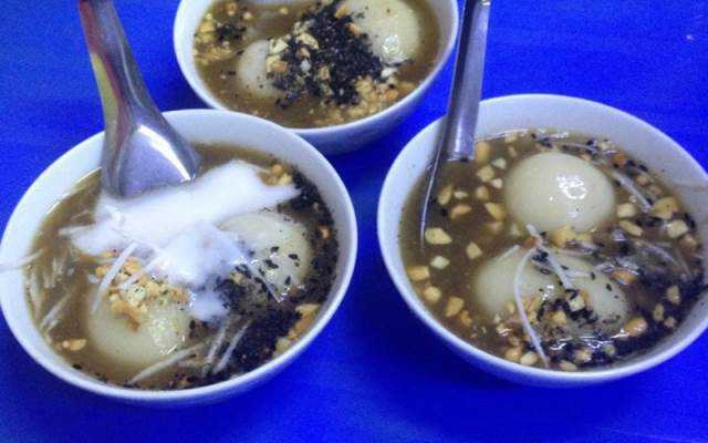 Ăn vặt Chè Bé Ngân