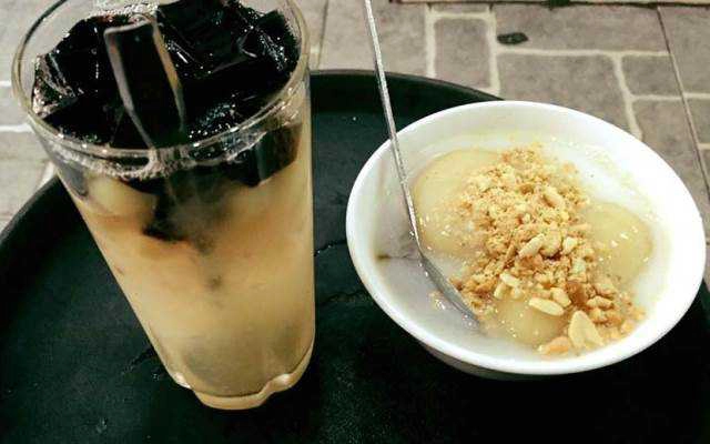 Ăn vặt Chè Bốn Mùa Hàng Cân - Phan Chu Trinh