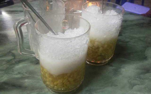 Ăn vặt Chè Bưởi Sài Gòn