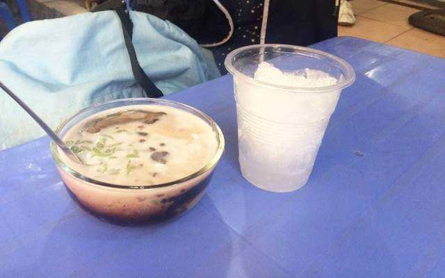 Ăn vặt Chè Chợ Đầm 10K