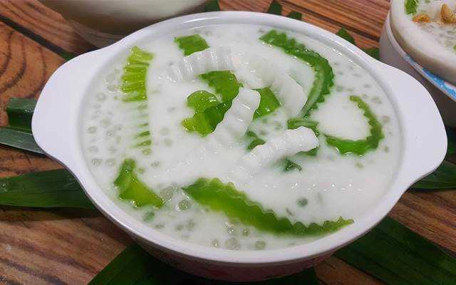 Ăn vặt Chè Cô Ba