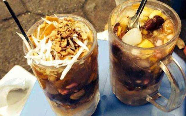Ăn vặt Chè Cô Trang - Thạch Bàn