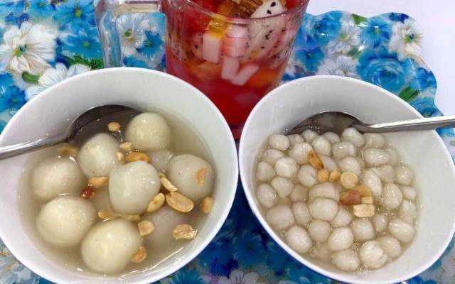 Ăn vặt Chè Cung Đình Huế