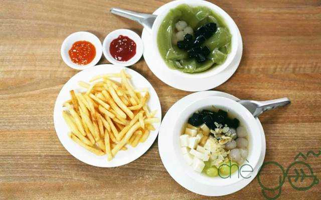 Ăn vặt Chè Gỗ - Trần Phú
