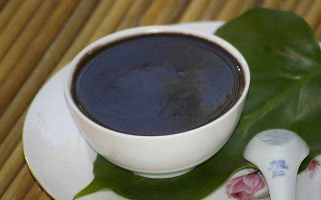 Ăn vặt Chè Mè Đen & Sữa Hạt Sen Cô Hoa - Huỳnh Khương An