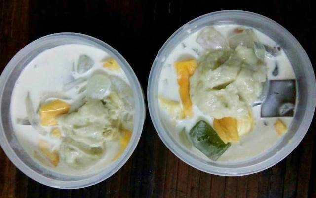 Ăn vặt Chè Mun - Chè Sầu Riêng