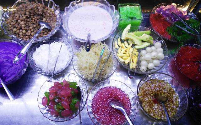 Ăn vặt Chè Nẫu