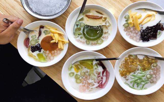 Ăn vặt Chè Ngọc Thạch - Thụy Khuê