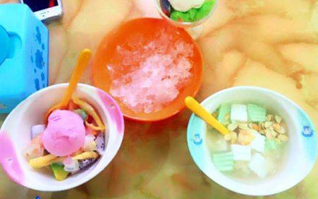 Ăn vặt Chè Ngon Hà Nội - Đại Cồ Việt