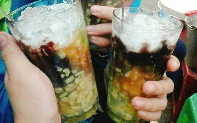 Ăn vặt Chè Ngon Hà Thành - Vũ Hữu