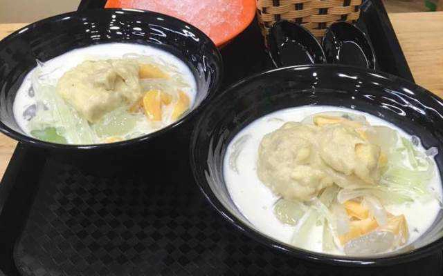 Ăn vặt Chè Sầu Liên Đà Nẵng - Trần Khát Chân
