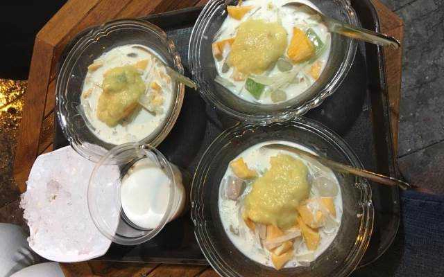 Ăn vặt Chè Sầu Liên Đà Nẵng - Trường Chinh