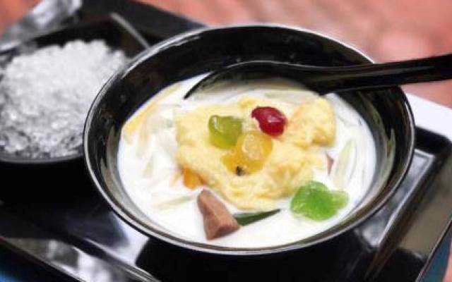 Ăn vặt Chè Sầu Liên Đà Nẵng - Võ Liêm Sơn