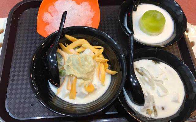 Ăn vặt Chè Sầu Liên - Hàn Thuyên