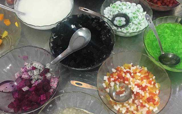 Ăn vặt Chè & Sữa Chua Hoa Quả - Chợ Cái Dăm