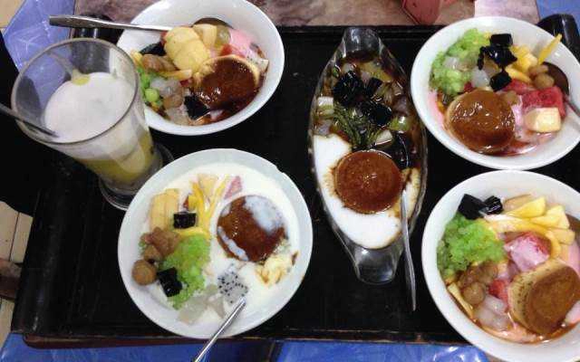 Ăn vặt Chè Thái Hà - Tôn Thất Tùng