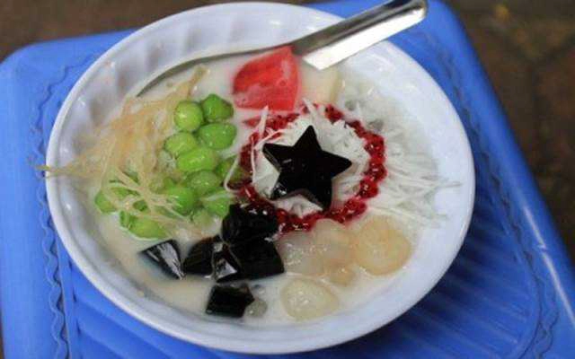 Ăn vặt Chè Thái Quốc Anh