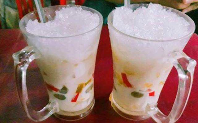 Ăn vặt Chè Thái