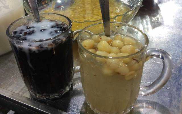 Ăn vặt Chè Thập Cẩm - Trần Cung