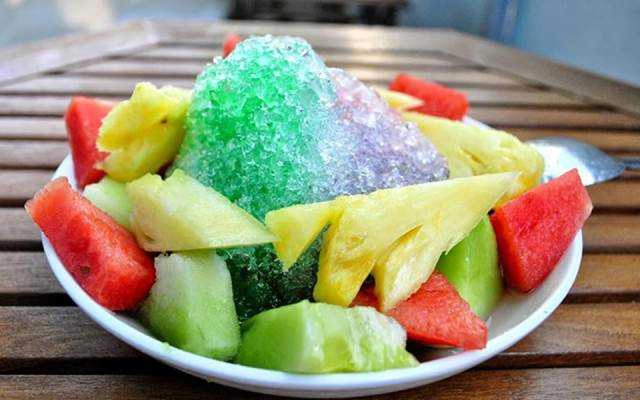 Ăn vặt Chè Trái Cây & Sinh Tố Bình Dân